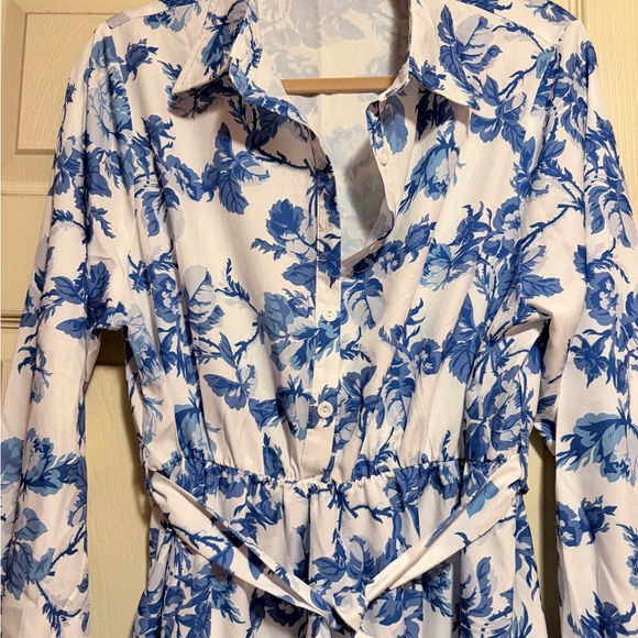 Women's Blue Floral Tie-Waist Maxi Dress - Picture 2 of 8